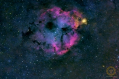 Elefantenrüsselnebel IC1396: 261 Bilder aus 2 Nächten mit 90 Sekunden, ISO 3200, 300 mm, F 2,8 Nikon Z6 auf Skyguider Pro mit MGEN3, 33 Darks, 40  Flats