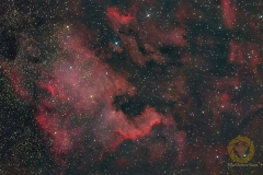 Nordamerikanebel NGC7000, Groß Schönebeck: 100 Bilder mit 70 Sekunden, ISO 4000, 300 mm, F 2,8 an EOS 60Da auf Skyguider Pro, Autoguiding MGEN3, je 20 Darks und Bises, und je 5 Flats und Darkflats