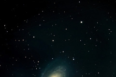 15 Bilder mit 180 Sekunden, ISO 5000 RC6 mit Reducer (920 mm, F 6) an Nikon Z6 auf EQM 35 Pro, Autoguiding MGEN3, 9 Darks, jeweils 20 Flats und Biases