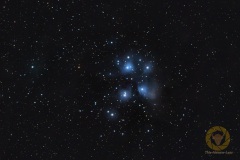 M45 Plejaden Groß Schönebeck. 23 Bilder mit 60 Sekunden, ISO 1000, 135 mm, F 2.0 an D5100a auf Star Adventurer. Je 20 Flats, Darkflats, Biases. 15 Darks